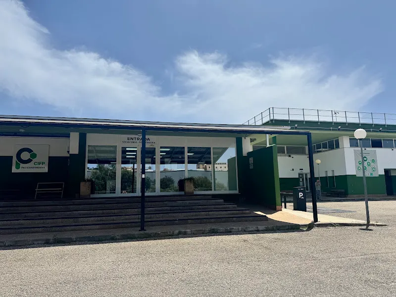 Instituto De Educación Secundaria Ies Illes Balears Berenguer D'Anoia - Instituto de secundaria en Inca - foto 3