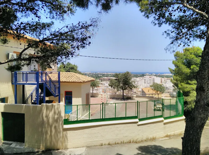 Escola Infantil Municipal LA TARONJA d'Oliva - Guardería en Oliva - foto 2
