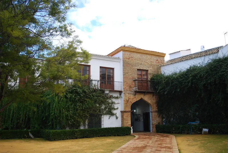 Sede Olavide en Carmona - Rectora Rosario Valpuesta - Carmona