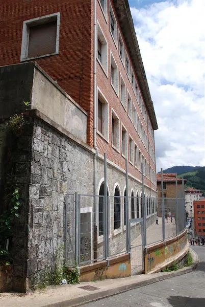 Colegio Santa María de la Providencia - Aldatze