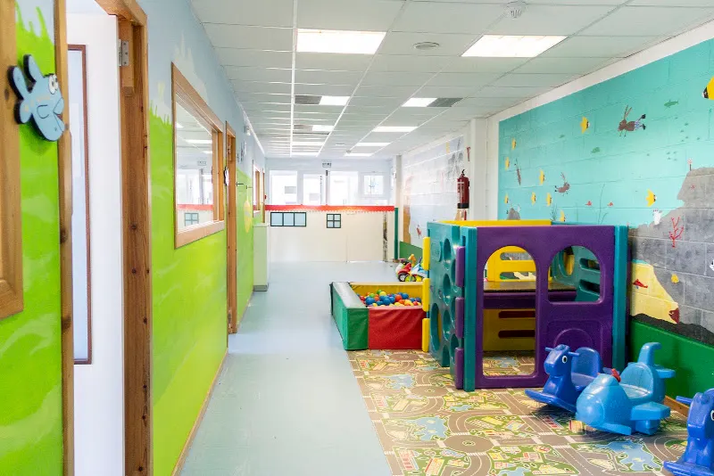 Escuela Infantil Garabatos - Centro de educación preescolar en Ames - foto 2