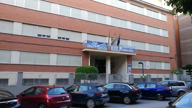 Centro Privado De Enseñanza Esclavas De María - Almansa