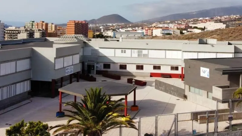 IES Punta Larga - Instituto de secundaria en Candelaria - foto 2