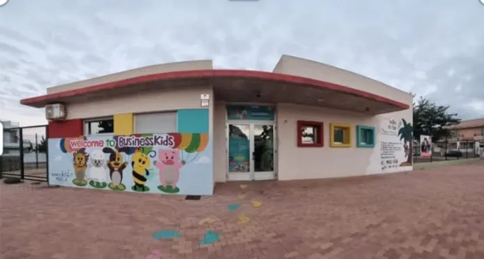 MINI-COLE EL PALMERAL Escuela Infantil-Centro de atención a la infancia-Guardería-Cuidado de niños - Guardería en San Pedro del Pinatar - foto 2