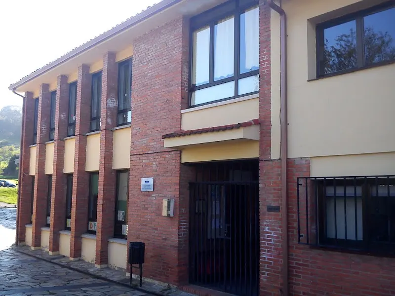 Colegio Público Rural Agrupado Castrillón-Illas - Illas