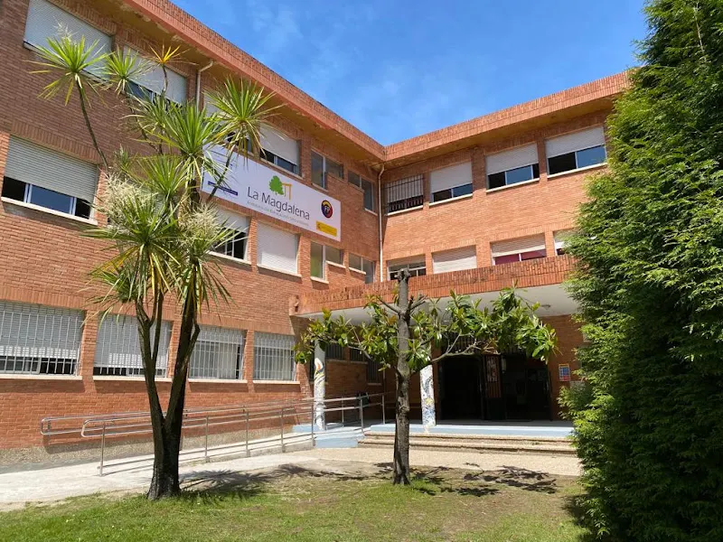Instituto de Enseñanza Secundaria de Salinas - Instituto de secundaria en Avilés - foto 2