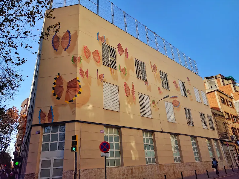 Escuela Dovella - Escuela de primaria en Barcelona - foto 2