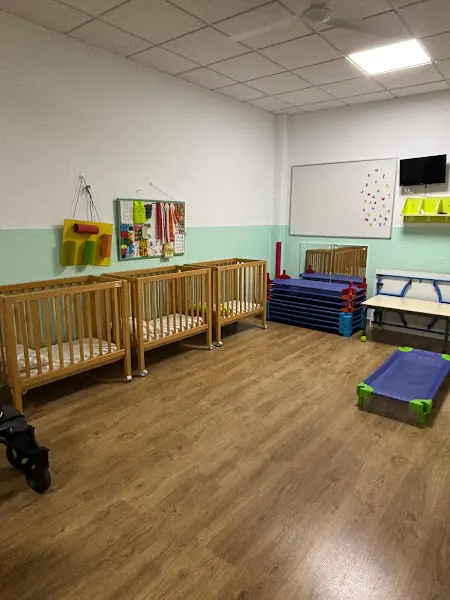 Escuela Infantil Bambi - Guardería en Pilar de la Horadada - foto 2