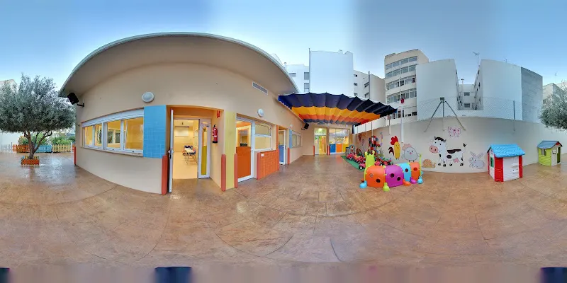 Escuela Infantil Mar de Soles - Centro de educación preescolar en Sant Joan dAlacant - foto 2