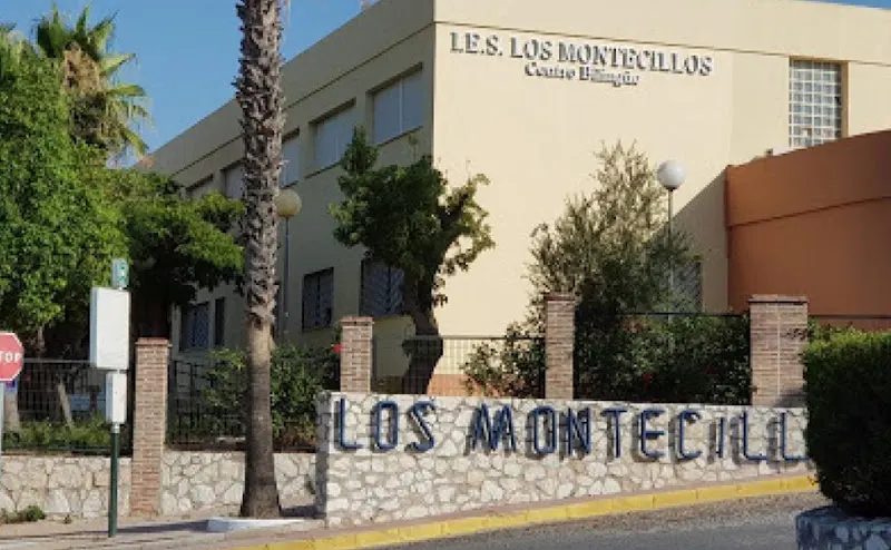 Instituto De Educación Secundaria Los Montecillos - Instituto de secundaria en Coín - foto 2