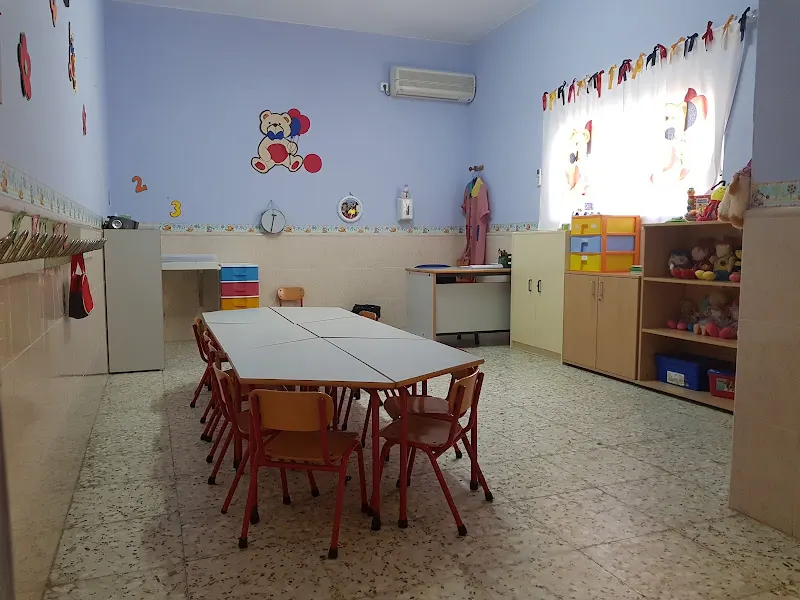 Centro de Educación Infantil Nuestra Señora del Rocío - Guardería en Almonte - foto 2