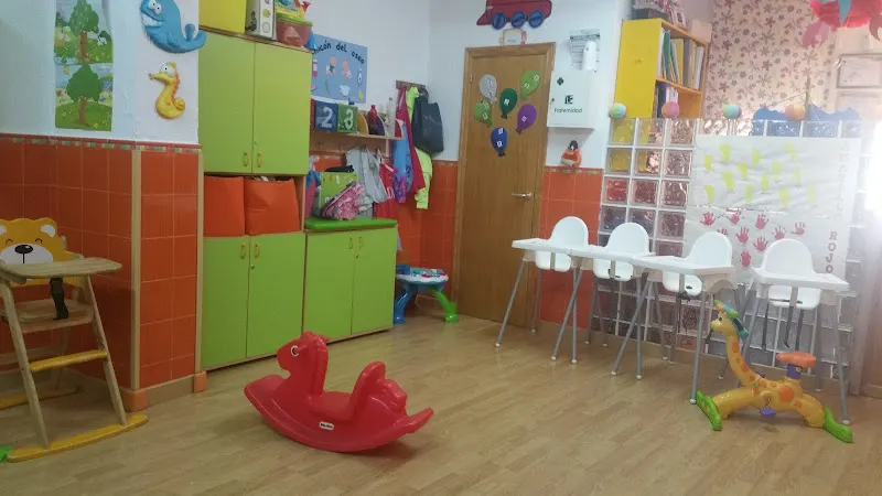 Centro Privado De Educación Infantil Los Pitufos