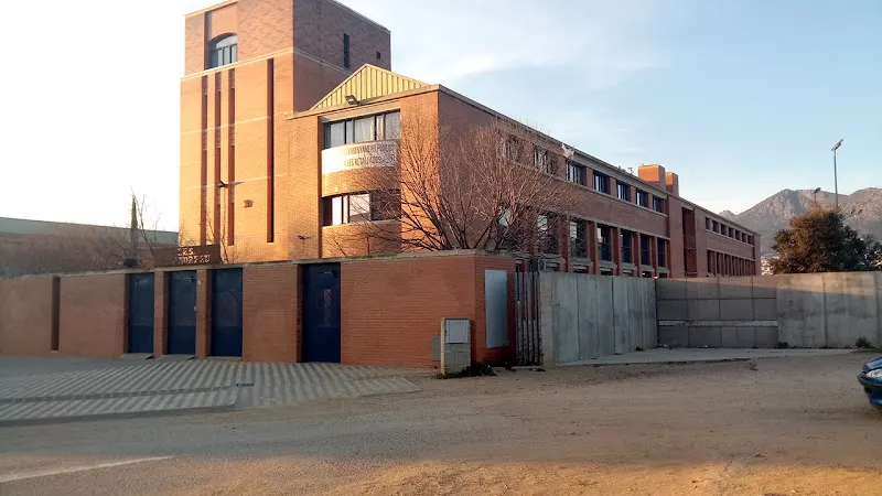 Institut Public Cap Norfeu - Instituto de secundaria en Roses - foto 2