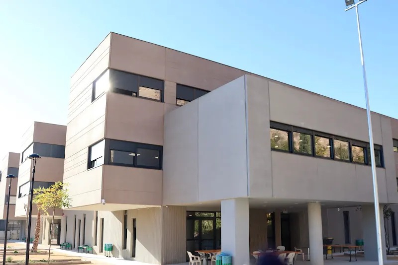 IES Valle de Leiva - Instituto de secundaria en Alhama de Murcia - foto 2