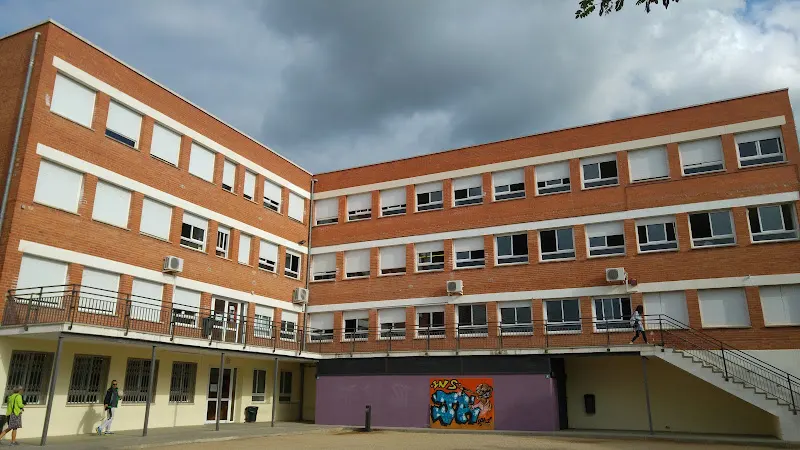 Institut Public Jaume Almera