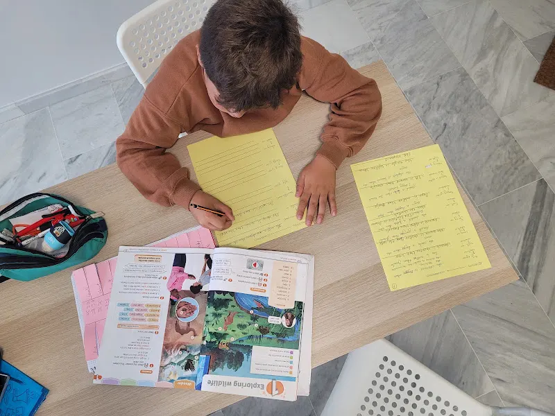 Saberes, aprender conectando.