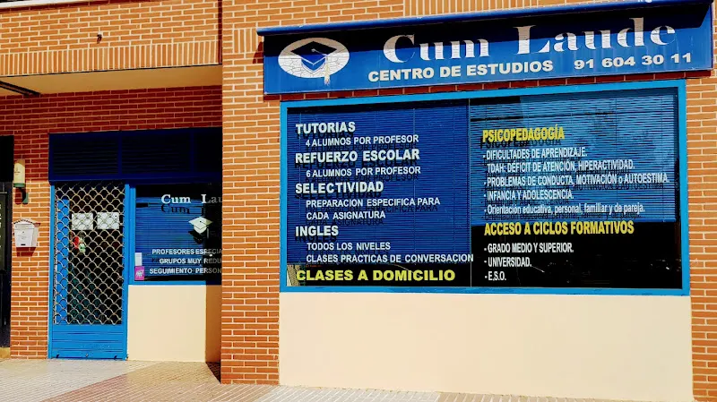 CUM LAUDE