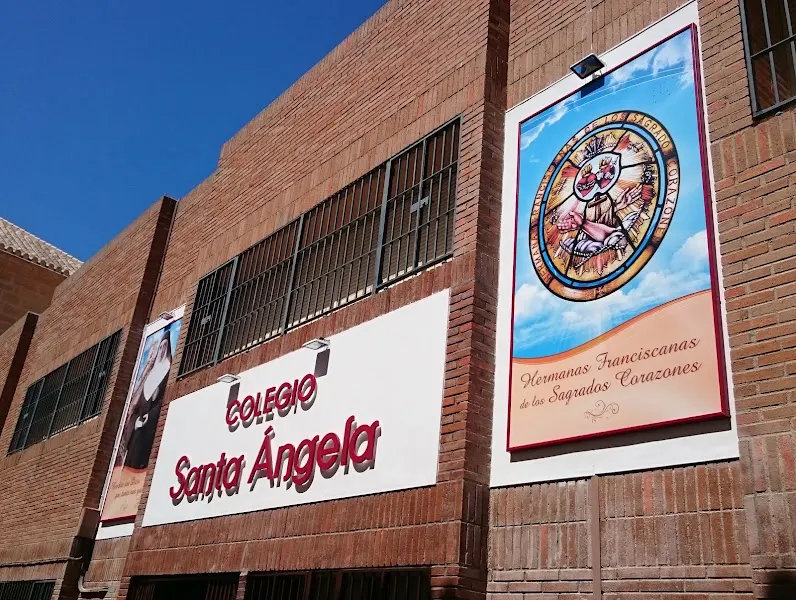 Colegio Santa Ángela - Osuna