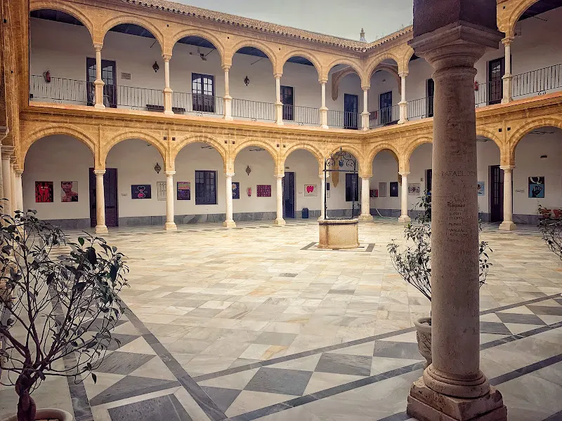 Escuela Universitaria de Osuna - Osuna
