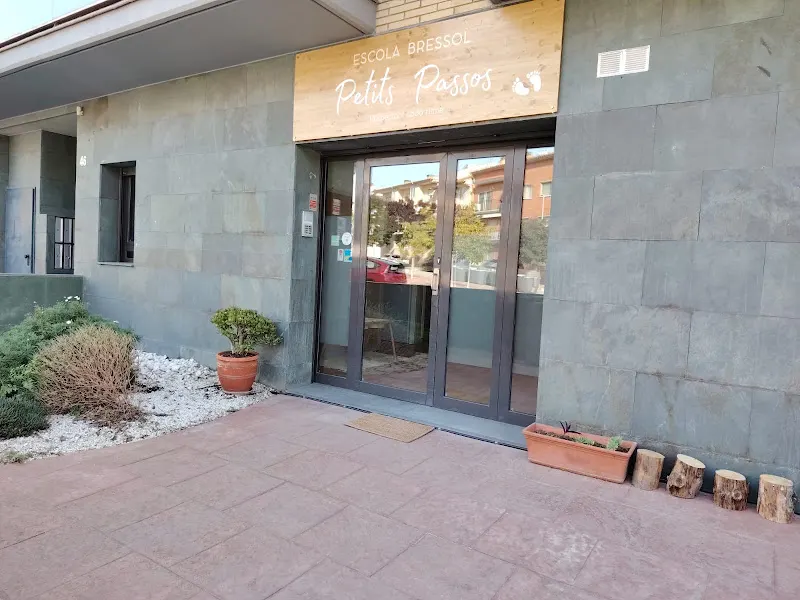 Escola Bressol Petits Passos - Guardería en Franqueses del Valles (Les) - foto 2