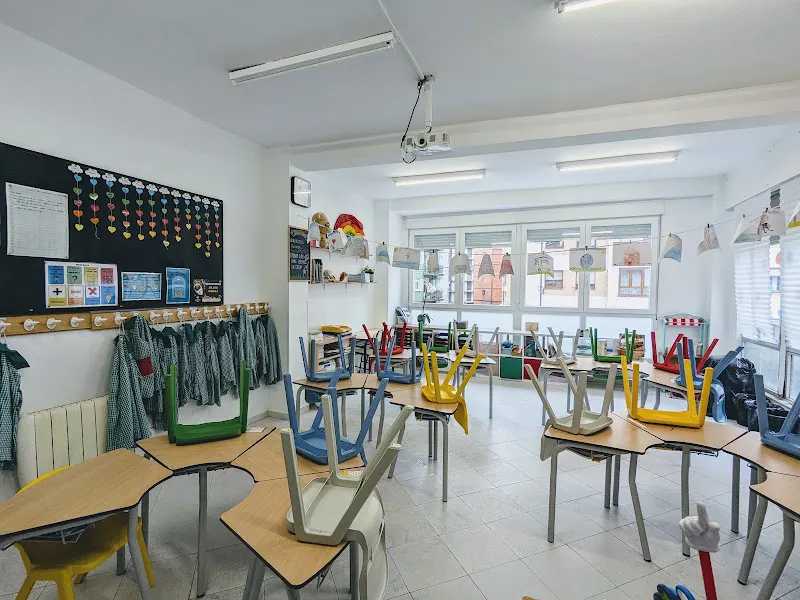 Colegio Puente - El Astillero