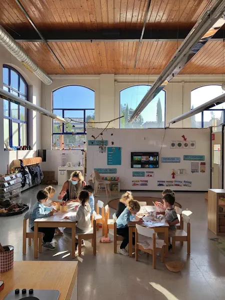 Escola Rase - Cardedeu