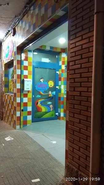 SOLETES ESCUELA INFANTIL - Guardería en Roda (La) - foto 2