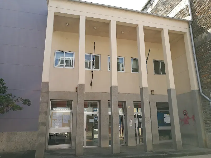 Instituto de Educación Secundaria Ies Santiago Basanta Silva - Vilalba