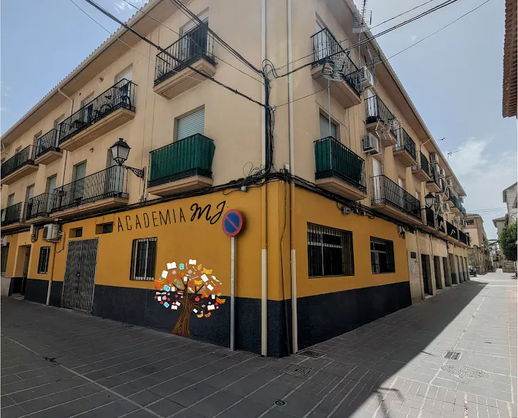 Academia MJ - Centro educativo en Santa Fe - foto 2