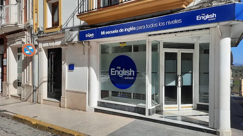 Escuela Integral de Idiomas W!N Jesús Nazareno - Centro educativo en Aguilar de la Frontera - foto 2