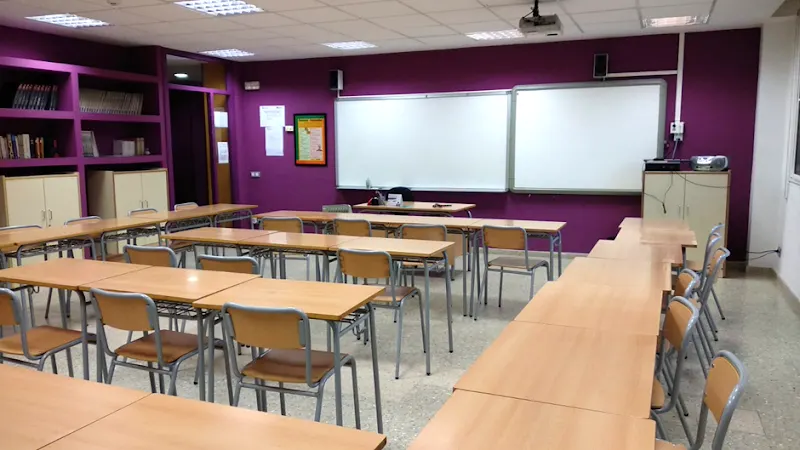 Centro Público de Educación de Personas Adultas Badía del Valles