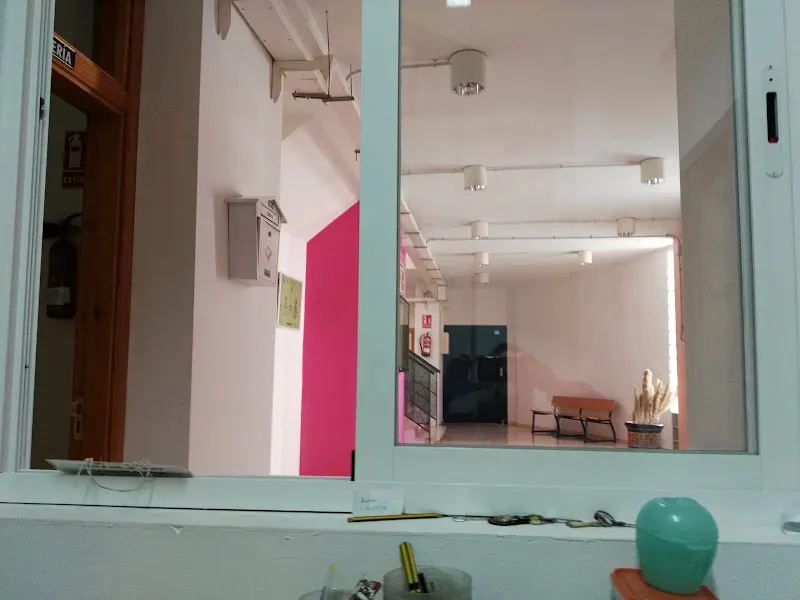 Colegio Público Ntra.Sra. de Belén - Colegio público en Pilas - foto 2