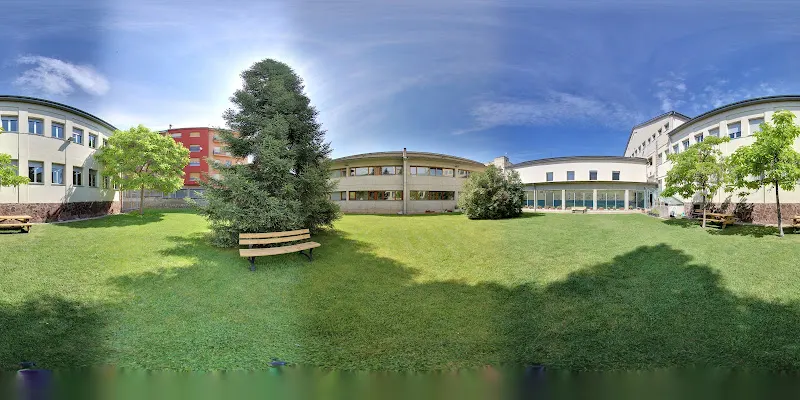 Instituto Joan Brudieu - Instituto de secundaria en Seu dUrgell (La) - foto 2