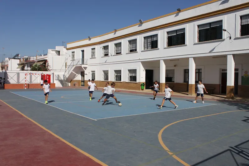 CEIP La Paz - Colegio público en Sanlucar la Mayor - foto 2