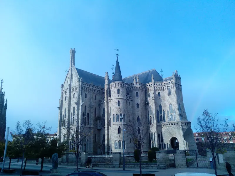CPEE Santa María Madre de la Iglesia - Colegio público en Astorga - foto 3