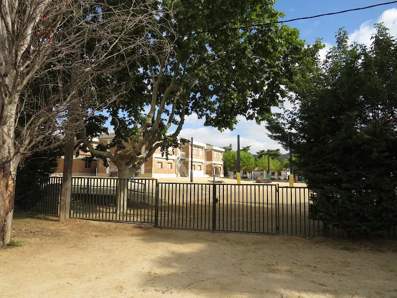 Escola Argentona - Escuela de primaria en Santa Coloma de Gramenet - foto 3