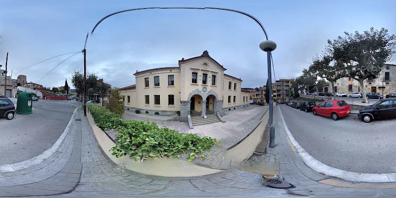 Escuela Bernat de Riudemeia