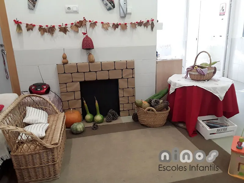 Ninos Escola Infantil Municipal LA MANDARINA de Picanya