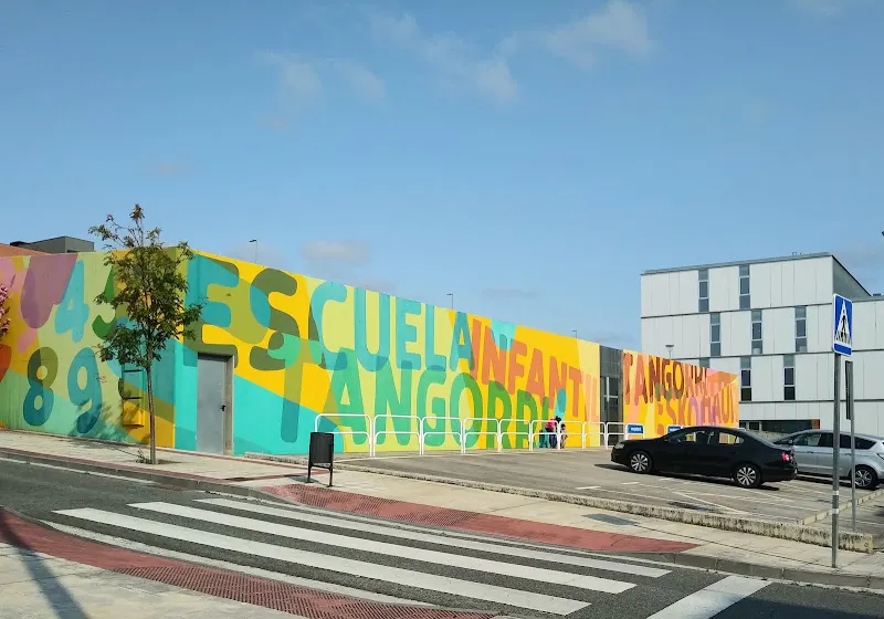 Escuela de Educación Infantil Valle de Egues III - Colegio público en Burlada - foto 2