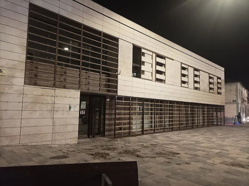 Escuela Municipal de Idiomas de Alovera - Centro educativo en Alovera - foto 3