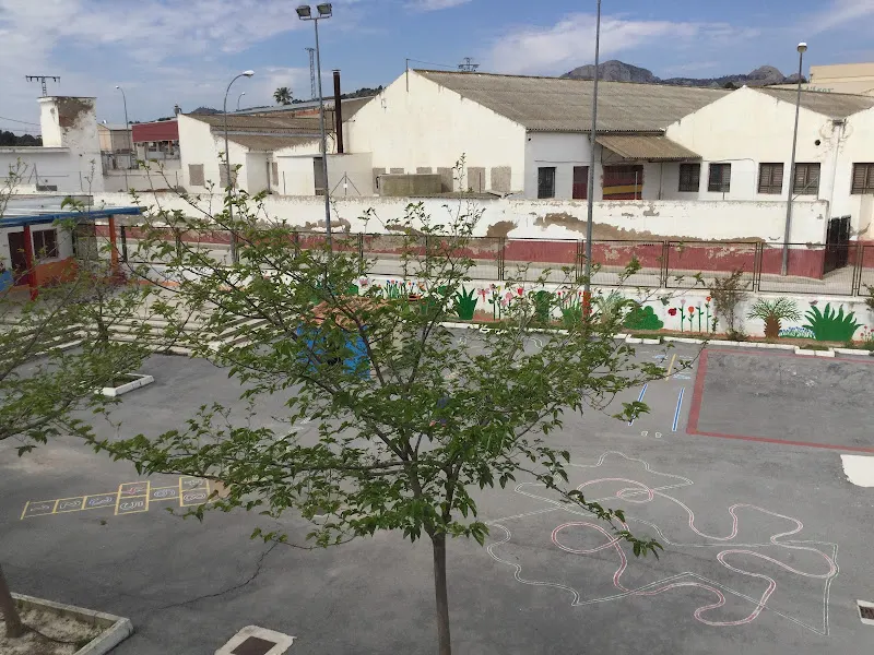 Colegio Público Cristóbal Colón - Sax