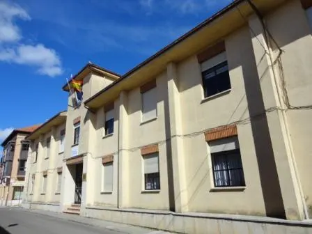 Centro Público de Educación de Personas Adultas López Cobos - Toro