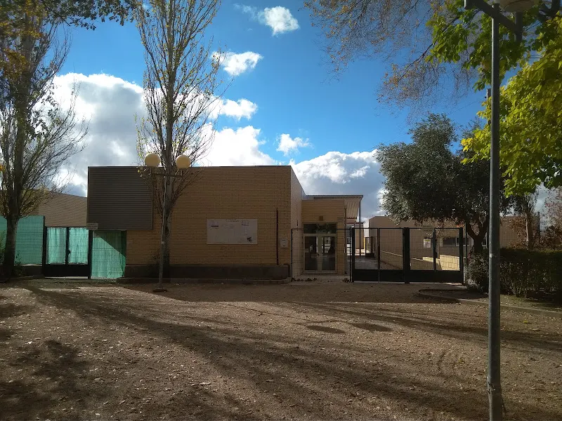 Escuela de Educación Infantil Mesa de Ocaña - Colegio público en Ocaña - foto 3