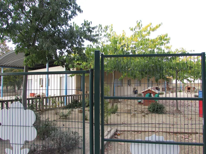 Llar d'Infants Municipal Els Pinyons, d'Alella - Guardería en Alella - foto 2