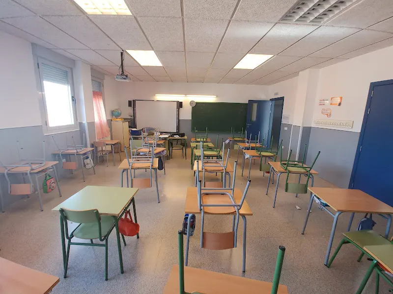 CEIP Guillermo Plaza - Colegio público en Yuncos - foto 2