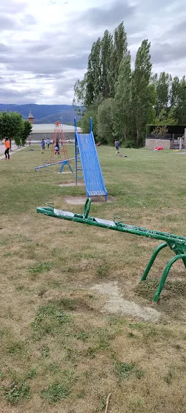 Llar d'Infants Pública Municipal - Colegio público en Puigcerda - foto 2
