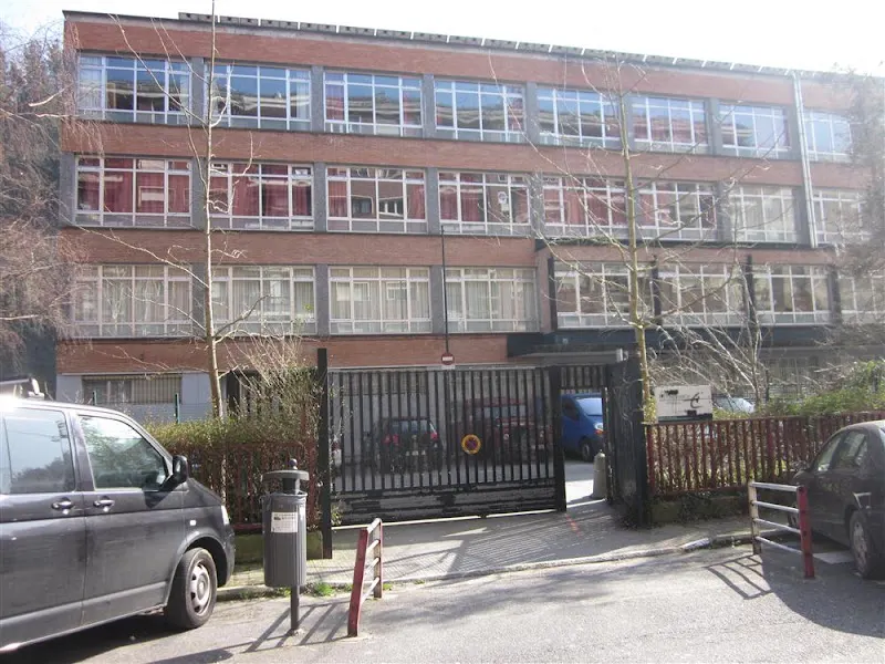 IES ONDARROA BHI - Instituto de secundaria en Ondarroa - foto 2