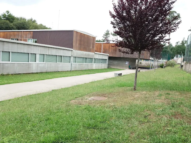 CRA Raíña Aragonta - Colegio de Educación Infantil - Salceda de Caselas