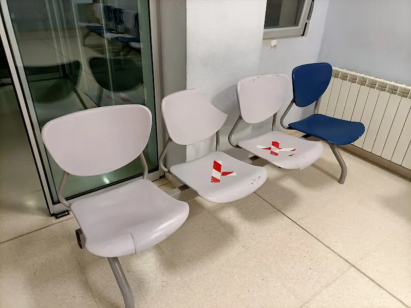 Centro de Educación de Personas Adultas Arévalo - Colegio público en Arévalo - foto 3