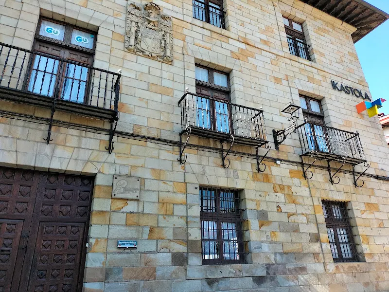 Colegio Público Elorrio - Colegio público en Elorrio - foto 2